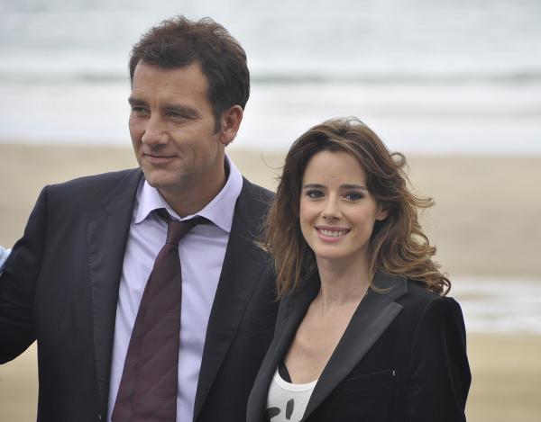 Clive Owen, Pilar Lopez de Ayala