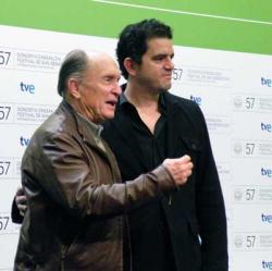 Robert Duvall y Aaron Schneider para los fotgrafos