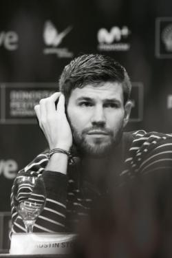 Austin Stowell